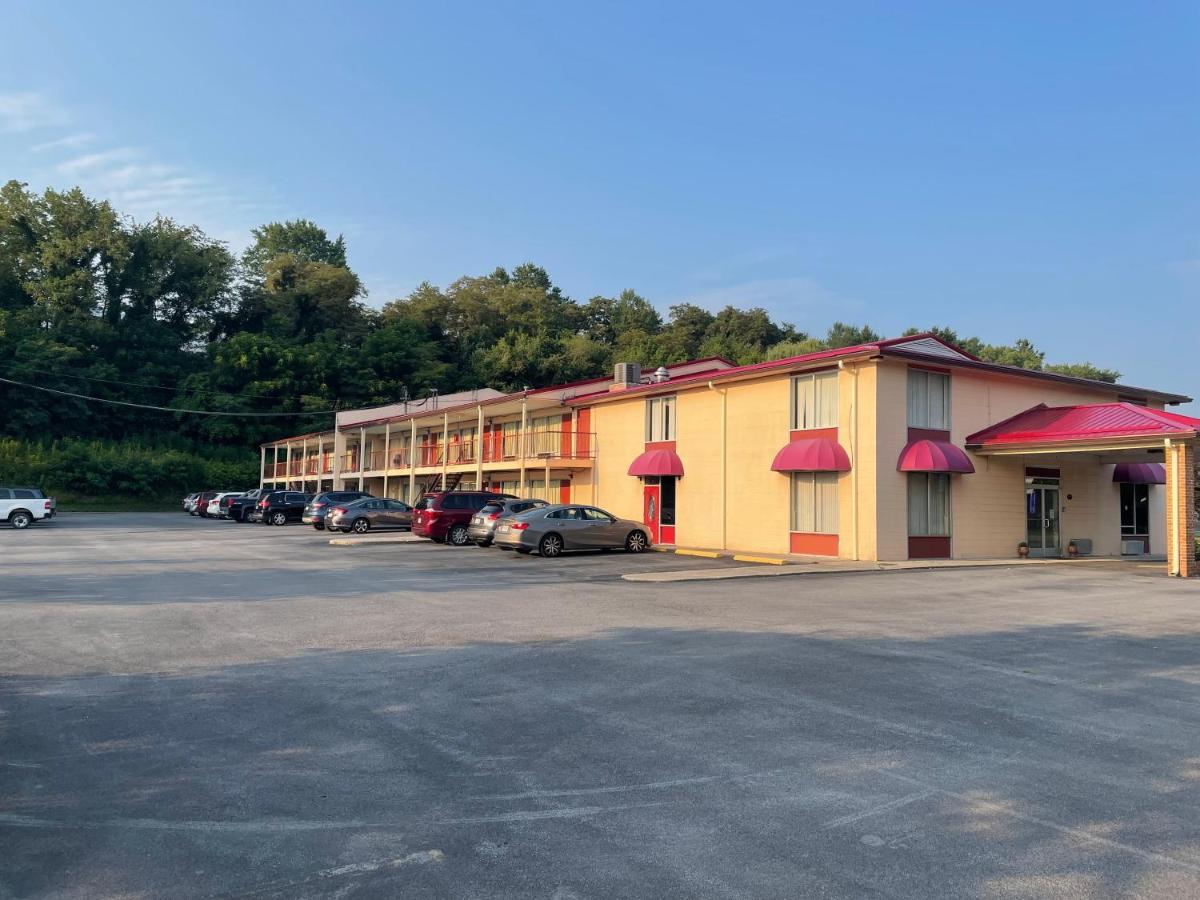 Fincastle Motor Inn Tazewell Exterior photo