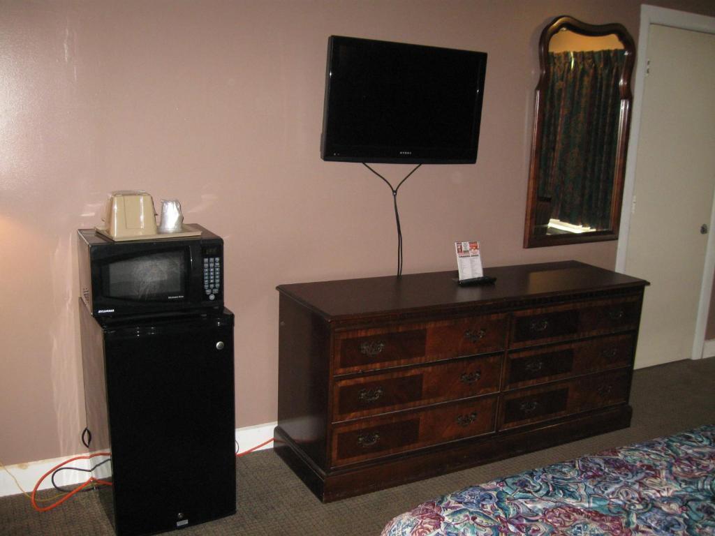 Fincastle Motor Inn Tazewell Room photo